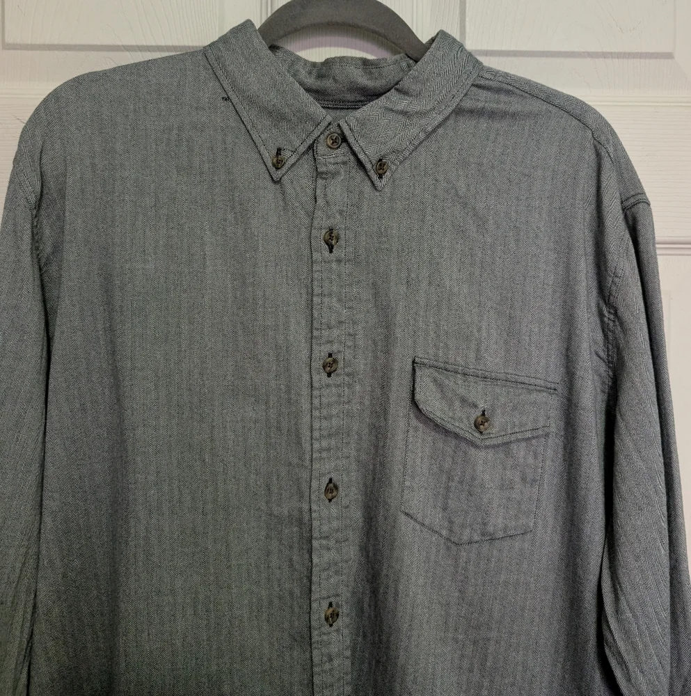 J.Crew Men's Button Down WorkShirt XL 100% Cotton Gray Classic Business Casual